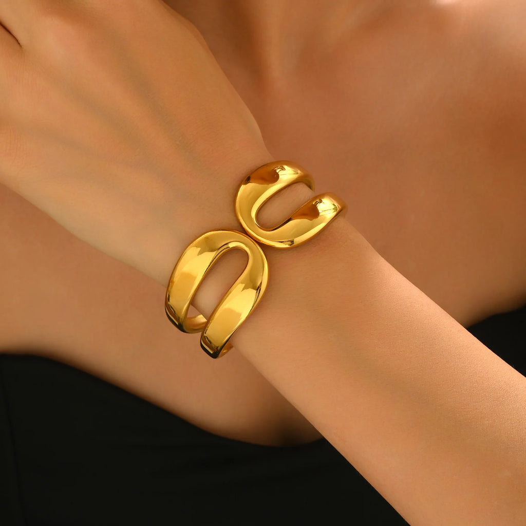 Double Layers Hollow Metal Wide Bracelet Bangle Stainless Steel Waterproof Wrist Jewelry Women Adjustable Cuff Bracelet Bangle